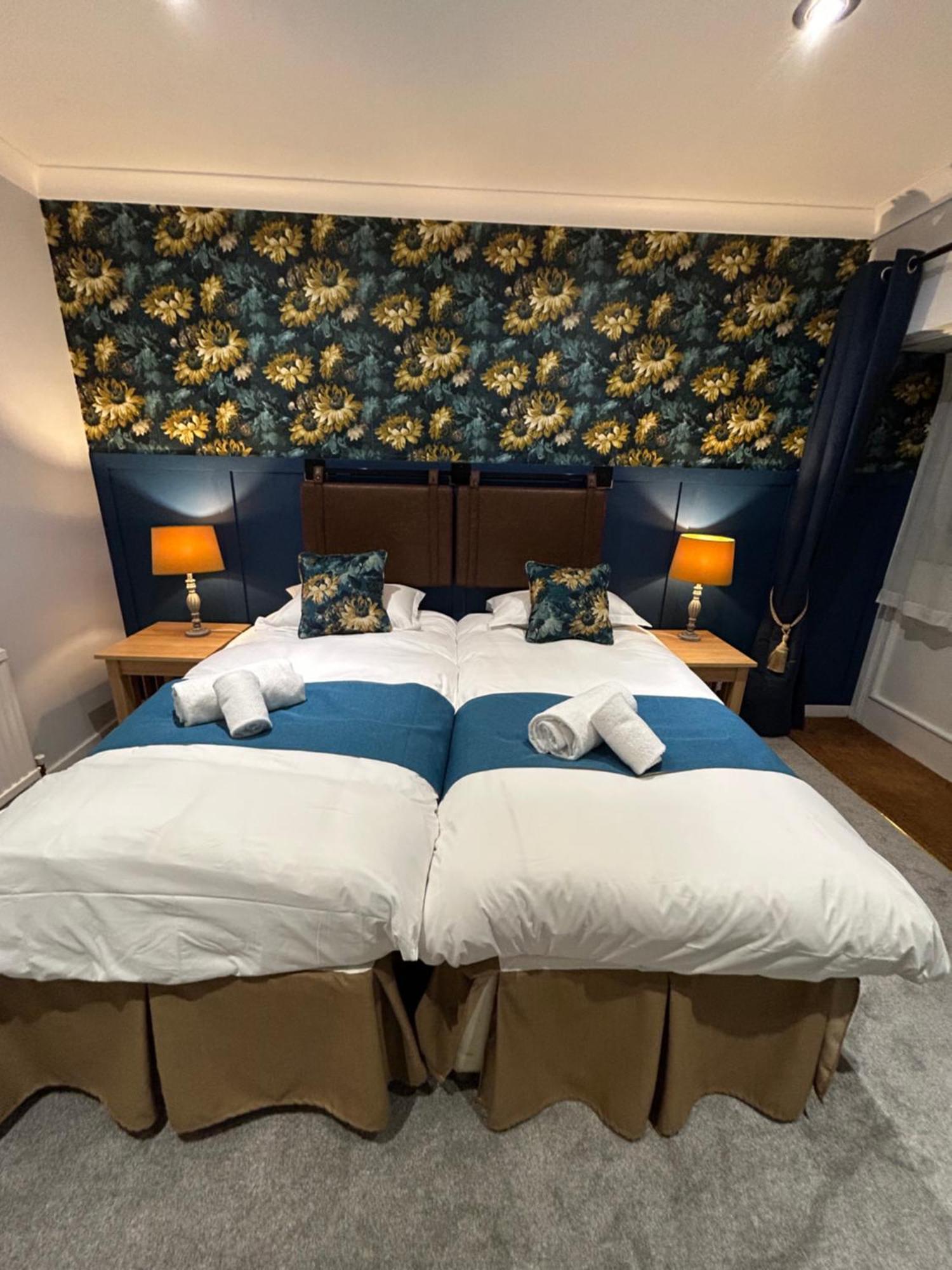 Annandale Arms Hotel Moffat Bagian luar foto