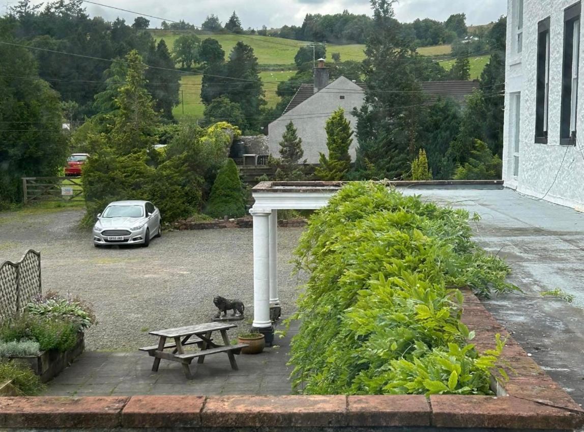 Annandale Arms Hotel Moffat Bagian luar foto